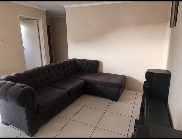 2 BEDROOM HOUSE FOR SALE IN EVATON WEST